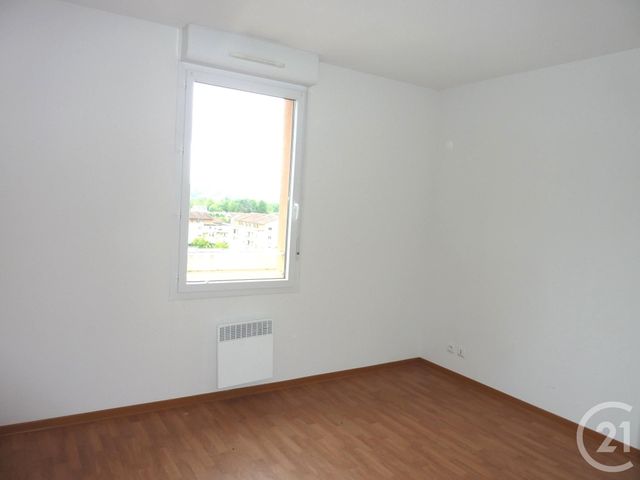 Afficher la photo en grand Appartement F3 à vendre - 3 pièces - 59.36 m2 - TRELISSAC - 24 - AQUITAINE - Century 21 Mazaudon Immobilier