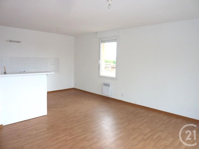 Afficher la photo en grand Appartement F3 à vendre - 3 pièces - 59.36 m2 - TRELISSAC - 24 - AQUITAINE - Century 21 Mazaudon Immobilier