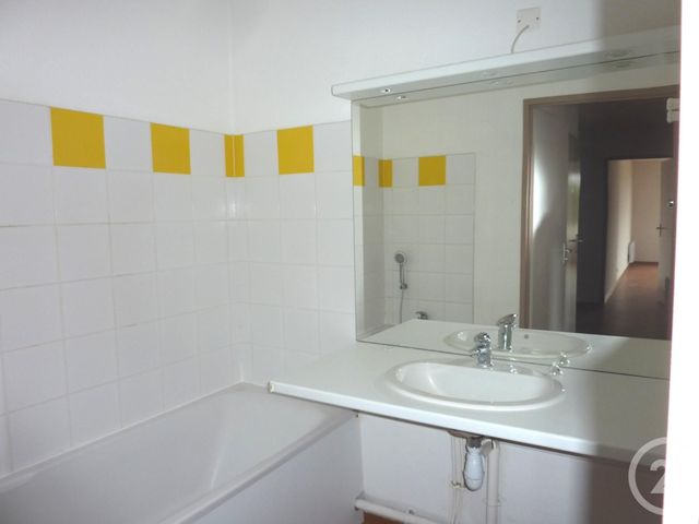 Afficher la photo en grand Appartement F3 à vendre - 3 pièces - 59.36 m2 - TRELISSAC - 24 - AQUITAINE - Century 21 Mazaudon Immobilier