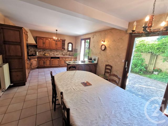 maison à vendre - 8 pièces - 294.0 m2 - PERIGUEUX - 24 - AQUITAINE - Century 21 Mazaudon Immobilier maison à vendre - 8 pièces - 294.0 m2 - PERIGUEUX - 24 - AQUITAINE - Century 21 Mazaudon Immobilier