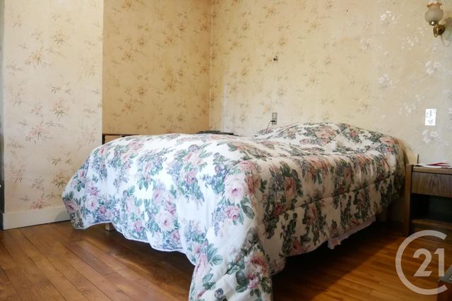 Afficher la photo en grand maison à vendre - 6 pièces - 114.0 m2 - MENSIGNAC - 24 - AQUITAINE - Century 21 Mazaudon Immobilier