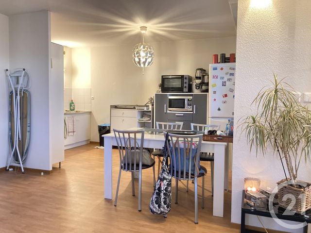 Afficher la photo en grand Appartement T3 à vendre - 3 pièces - 65.6 m2 - TRELISSAC - 24 - AQUITAINE - Century 21 Mazaudon Immobilier