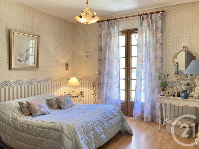 Afficher la photo en grand maison à vendre - 7 pièces - 194.0 m2 - ANTONNE ET TRIGONANT - 24 - AQUITAINE - Century 21 Mazaudon Immobilier