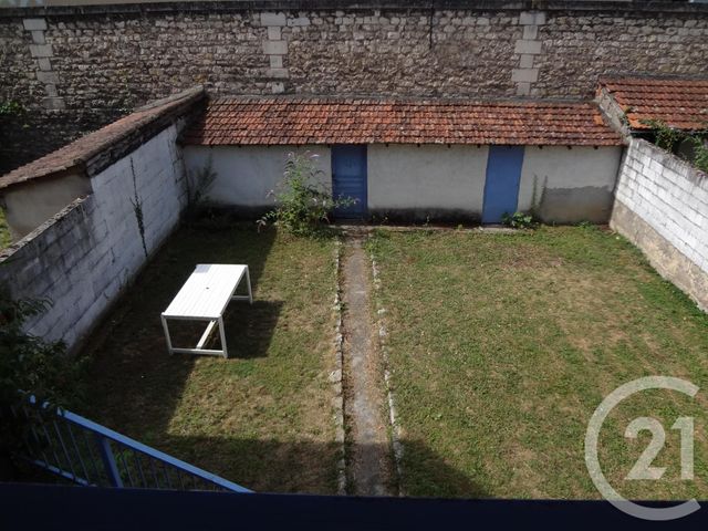 Afficher la photo en grand immeuble à vendre - 120.0 m2 - PERIGUEUX - 24 - AQUITAINE - Century 21 Mazaudon Immobilier
