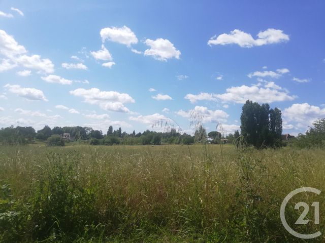 Afficher la photo en grand terrain à vendre - 23832.0 m2 - CHAMPCEVINEL - 24 - AQUITAINE - Century 21 Mazaudon Immobilier
