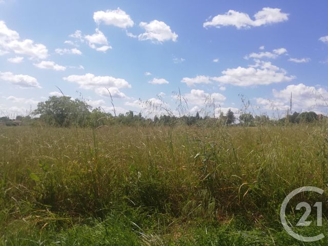 Afficher la photo en grand terrain à vendre - 23832.0 m2 - CHAMPCEVINEL - 24 - AQUITAINE - Century 21 Mazaudon Immobilier