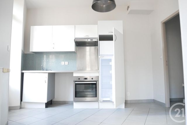 Afficher la photo en grand Appartement F5 à vendre - 6 pièces - 110.0 m2 - PERIGUEUX - 24 - AQUITAINE - Century 21 Mazaudon Immobilier