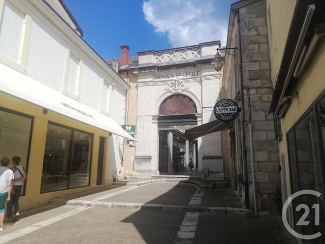 Afficher la photo en grand maison à vendre - 1 pièce - 200.0 m2 - PERIGUEUX - 24 - AQUITAINE - Century 21 Mazaudon Immobilier