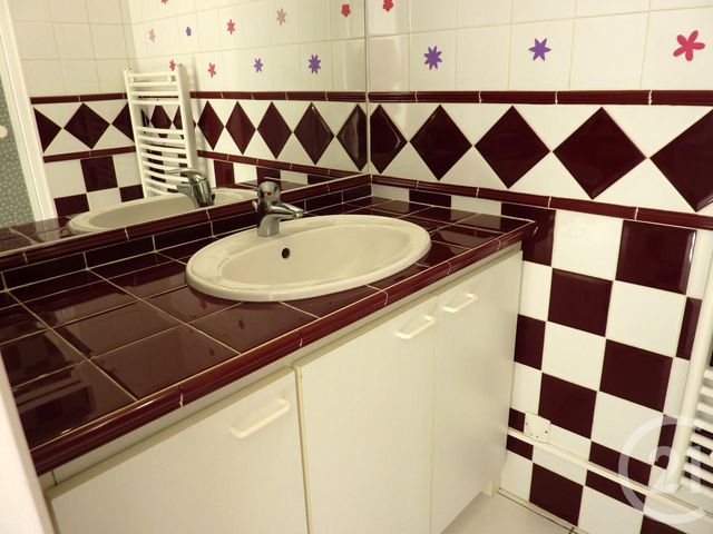 Afficher la photo en grand immeuble à vendre - 121.0 m2 - PERIGUEUX - 24 - AQUITAINE - Century 21 Mazaudon Immobilier