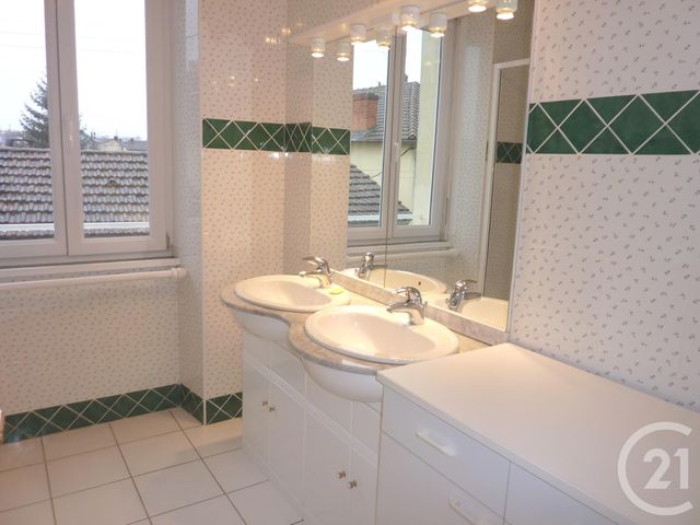 Afficher la photo en grand immeuble à vendre - 121.0 m2 - PERIGUEUX - 24 - AQUITAINE - Century 21 Mazaudon Immobilier