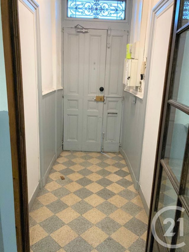 Afficher la photo en grand immeuble à vendre - 240.0 m2 - PERIGUEUX - 24 - AQUITAINE - Century 21 Mazaudon Immobilier