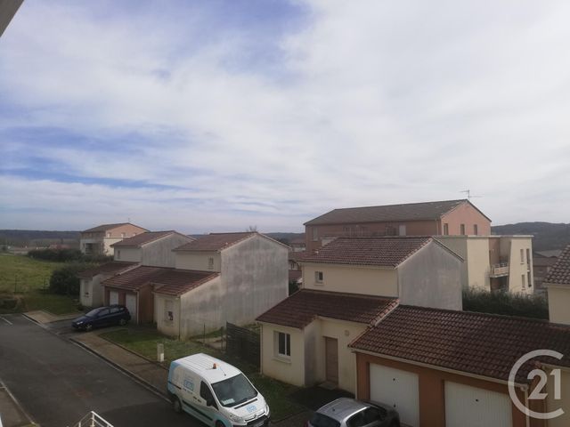 Afficher la photo en grand Appartement F3 à vendre - 3 pièces - 55.94 m2 - TRELISSAC - 24 - AQUITAINE - Century 21 Mazaudon Immobilier