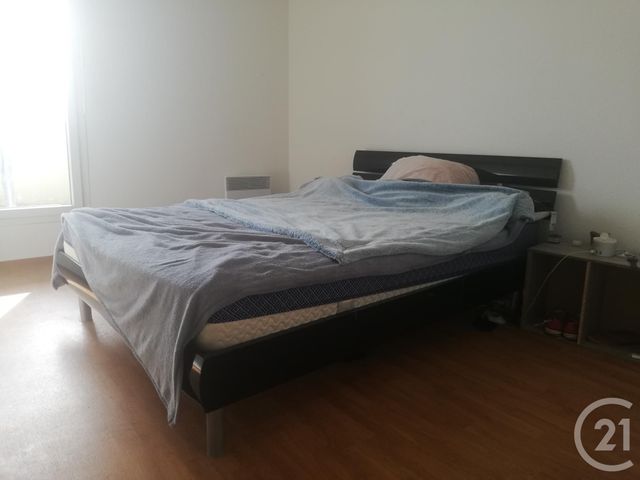 Afficher la photo en grand Appartement F3 à vendre - 3 pièces - 55.94 m2 - TRELISSAC - 24 - AQUITAINE - Century 21 Mazaudon Immobilier