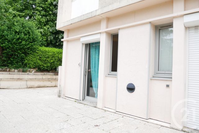 Appartement F1 à louer - 1 pièce - 22.48 m2 - PERIGUEUX - 24 - AQUITAINE - Century 21 Mazaudon Immobilier Appartement F1 à louer - 1 pièce - 22.48 m2 - PERIGUEUX - 24 - AQUITAINE - Century 21 Mazaudon Immobilier