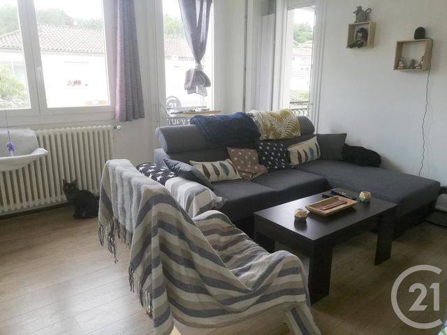 Appartement F3 à vendre - 3 pièces - 70.0 m2 - COULOUNIEIX CHAMIERS - 24 - AQUITAINE - Century 21 Mazaudon Immobilier Appartement F3 à vendre - 3 pièces - 70.0 m2 - COULOUNIEIX CHAMIERS - 24 - AQUITAINE - Century 21 Mazaudon Immobilier