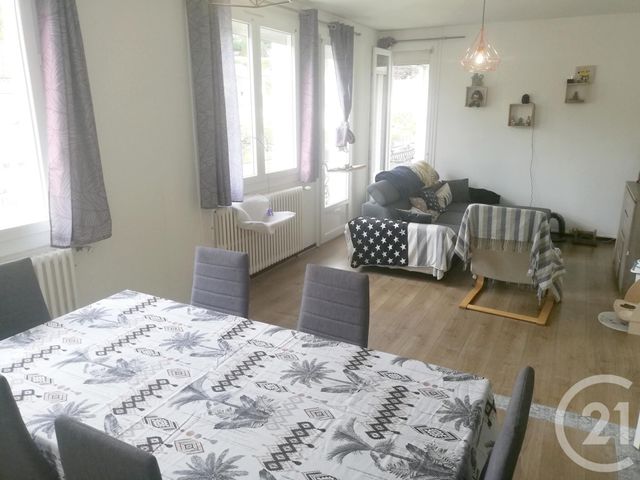 Appartement F3 à vendre - 3 pièces - 70.0 m2 - COULOUNIEIX CHAMIERS - 24 - AQUITAINE - Century 21 Mazaudon Immobilier Appartement F3 à vendre - 3 pièces - 70.0 m2 - COULOUNIEIX CHAMIERS - 24 - AQUITAINE - Century 21 Mazaudon Immobilier