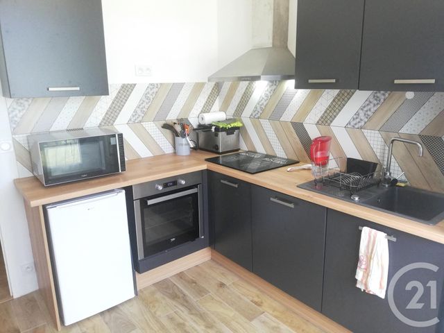 Appartement F3 à vendre - 3 pièces - 70.0 m2 - COULOUNIEIX CHAMIERS - 24 - AQUITAINE - Century 21 Mazaudon Immobilier Appartement F3 à vendre - 3 pièces - 70.0 m2 - COULOUNIEIX CHAMIERS - 24 - AQUITAINE - Century 21 Mazaudon Immobilier
