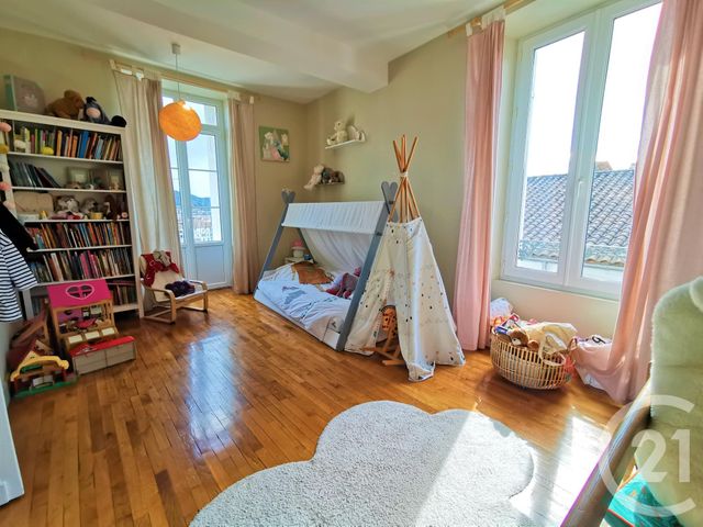 Afficher la photo en grand maison à vendre - 7 pièces - 230.89 m2 - PERIGUEUX - 24 - AQUITAINE - Century 21 Mazaudon Immobilier