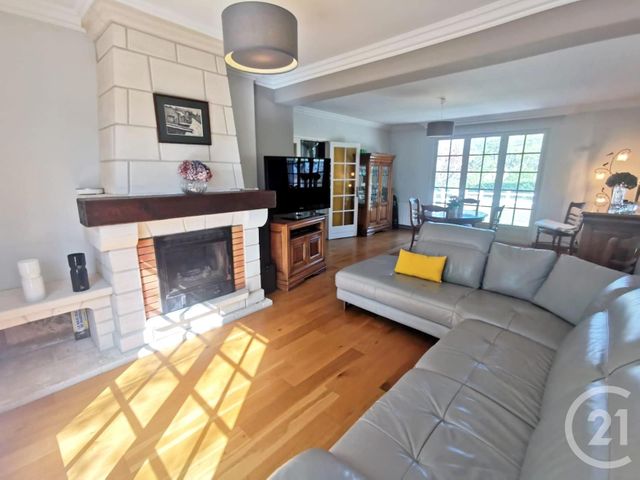 maison à vendre - 7 pièces - 189.0 m2 - COULOUNIEIX CHAMIERS - 24 - AQUITAINE - Century 21 Mazaudon Immobilier maison à vendre - 7 pièces - 189.0 m2 - COULOUNIEIX CHAMIERS - 24 - AQUITAINE - Century 21 Mazaudon Immobilier