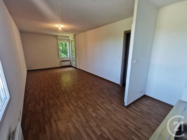 Appartement F3 à vendre - 3 pièces - 64.85 m2 - TRELISSAC - 24 - AQUITAINE - Century 21 Mazaudon Immobilier Appartement F3 à vendre - 3 pièces - 64.85 m2 - TRELISSAC - 24 - AQUITAINE - Century 21 Mazaudon Immobilier