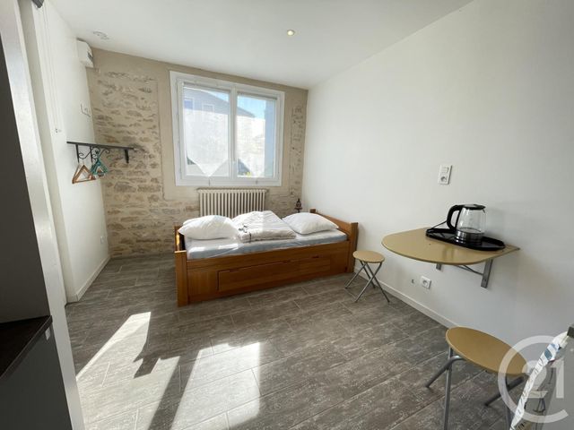 Appartement F1 à louer - 1 pièce - 18.0 m2 - BOULAZAC ISLE MANOIRE - 24 - AQUITAINE - Century 21 Mazaudon Immobilier Appartement F1 à louer - 1 pièce - 18.0 m2 - BOULAZAC ISLE MANOIRE - 24 - AQUITAINE - Century 21 Mazaudon Immobilier
