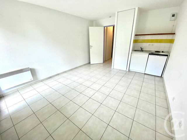 appartement à louer - 2 pièces - 25.1 m2 - CHAMPCEVINEL - 24 - AQUITAINE - Century 21 Mazaudon Immobilier appartement à louer - 2 pièces - 25.1 m2 - CHAMPCEVINEL - 24 - AQUITAINE - Century 21 Mazaudon Immobilier
