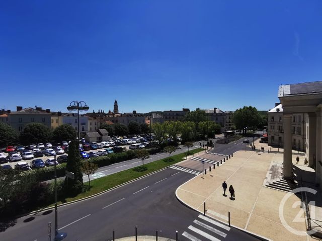 Afficher la photo en grand Appartement T2 à vendre - 6 pièces - 250.0 m2 - PERIGUEUX - 24 - AQUITAINE - Century 21 Mazaudon Immobilier