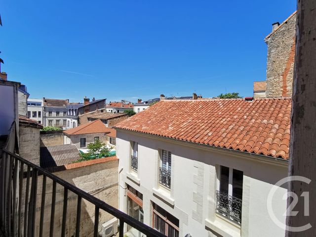 Afficher la photo en grand Appartement T2 à vendre - 6 pièces - 250.0 m2 - PERIGUEUX - 24 - AQUITAINE - Century 21 Mazaudon Immobilier