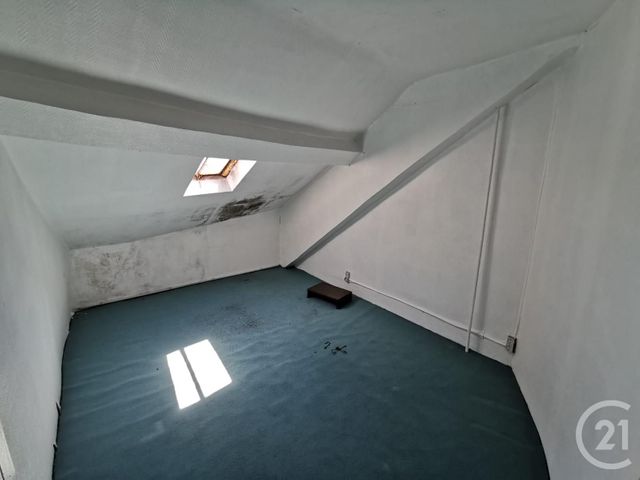 Afficher la photo en grand Appartement T2 à vendre - 6 pièces - 250.0 m2 - PERIGUEUX - 24 - AQUITAINE - Century 21 Mazaudon Immobilier