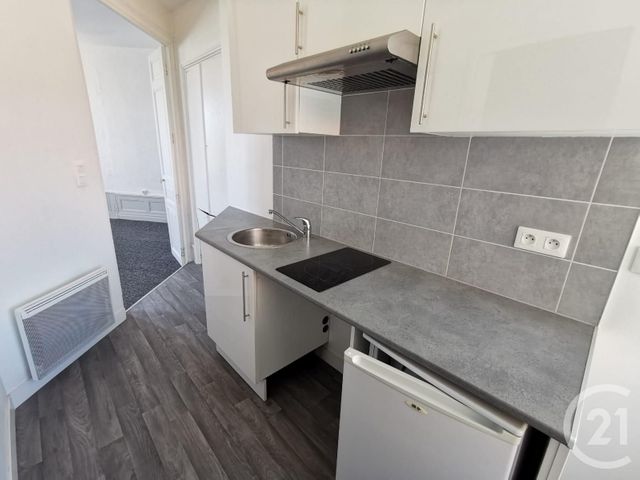 Afficher la photo en grand Appartement T2 à vendre - 6 pièces - 250.0 m2 - PERIGUEUX - 24 - AQUITAINE - Century 21 Mazaudon Immobilier