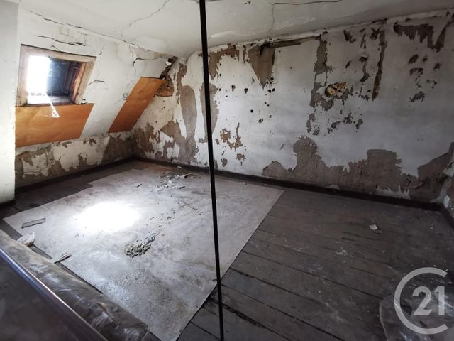 Afficher la photo en grand Appartement T2 à vendre - 6 pièces - 250.0 m2 - PERIGUEUX - 24 - AQUITAINE - Century 21 Mazaudon Immobilier