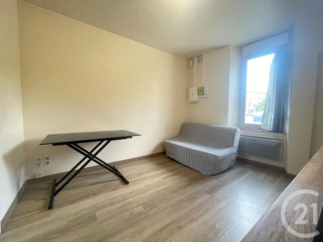 Afficher la photo en grand Studio à louer - 1 pièce - 18.0 m2 - PERIGUEUX - 24 - AQUITAINE - Century 21 Mazaudon Immobilier
