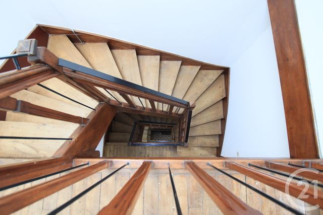 Afficher la photo en grand immeuble à vendre - 172.0 m2 - PERIGUEUX - 24 - AQUITAINE - Century 21 Mazaudon Immobilier