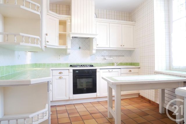 Afficher la photo en grand maison à louer - 6 pièces - 152.65 m2 - PERIGUEUX - 24 - AQUITAINE - Century 21 Mazaudon Immobilier