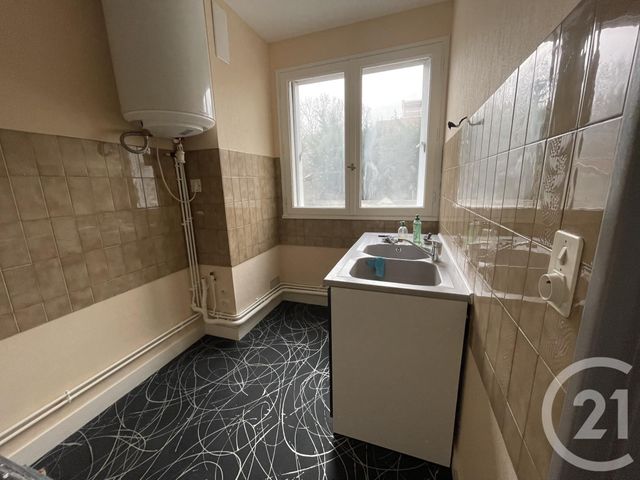 Afficher la photo en grand appartement à louer - 3 pièces - 53.48 m2 - PERIGUEUX - 24 - AQUITAINE - Century 21 Mazaudon Immobilier