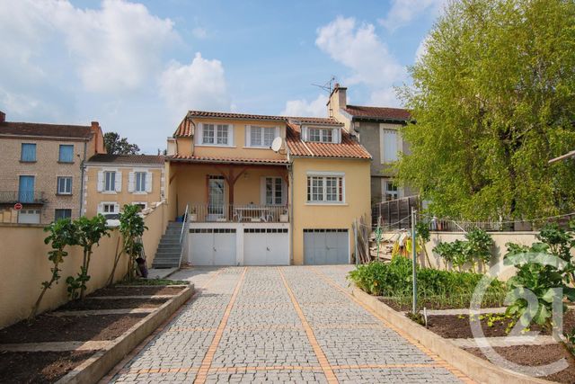 maison à vendre - 5 pièces - 138.4 m2 - PERIGUEUX - 24 - AQUITAINE - Century 21 Mazaudon Immobilier
