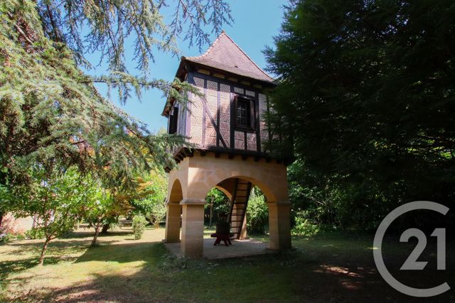 maison à vendre - 7 pièces - 183.23 m2 - LACROPTE - 24 - AQUITAINE - Century 21 Mazaudon Immobilier