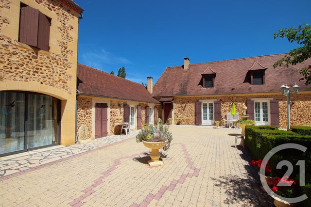 maison à vendre - 7 pièces - 183.23 m2 - LACROPTE - 24 - AQUITAINE - Century 21 Mazaudon Immobilier