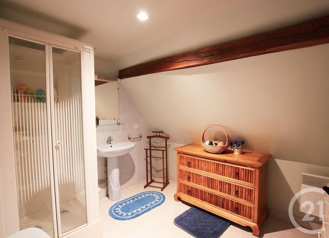 maison à vendre - 7 pièces - 183.23 m2 - LACROPTE - 24 - AQUITAINE - Century 21 Mazaudon Immobilier