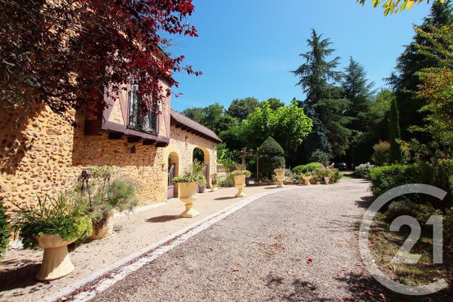 maison à vendre - 7 pièces - 183.23 m2 - LACROPTE - 24 - AQUITAINE - Century 21 Mazaudon Immobilier