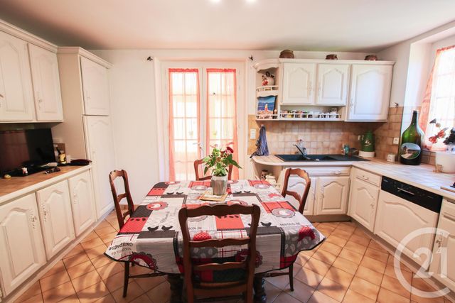 maison à vendre - 7 pièces - 183.23 m2 - LACROPTE - 24 - AQUITAINE - Century 21 Mazaudon Immobilier