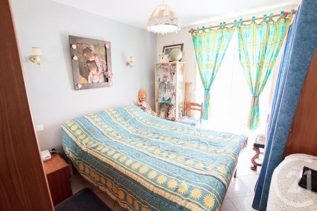 maison à vendre - 7 pièces - 183.23 m2 - LACROPTE - 24 - AQUITAINE - Century 21 Mazaudon Immobilier