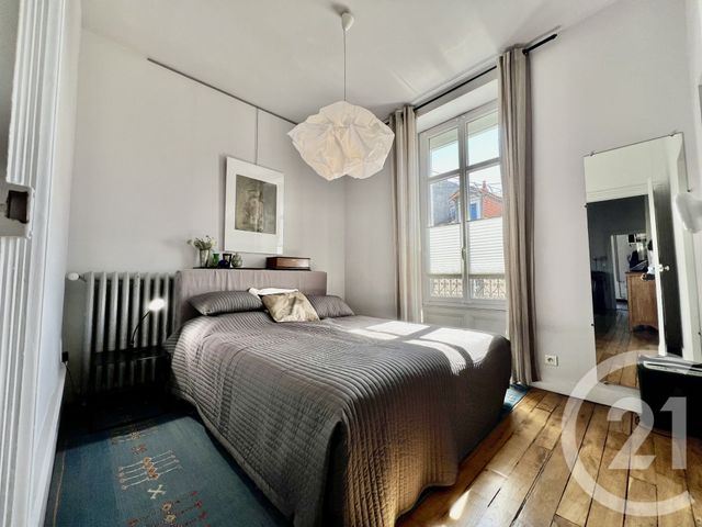 Appartement F5 à vendre - 5 pièces - 152.33 m2 - PERIGUEUX - 24 - AQUITAINE - Century 21 Mazaudon Immobilier