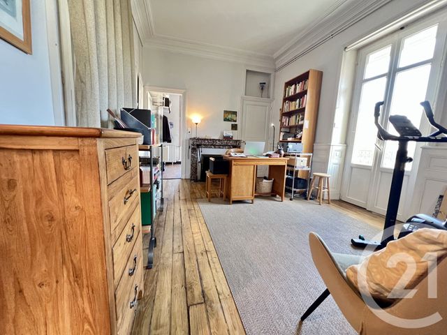 Appartement F5 à vendre - 5 pièces - 152.33 m2 - PERIGUEUX - 24 - AQUITAINE - Century 21 Mazaudon Immobilier
