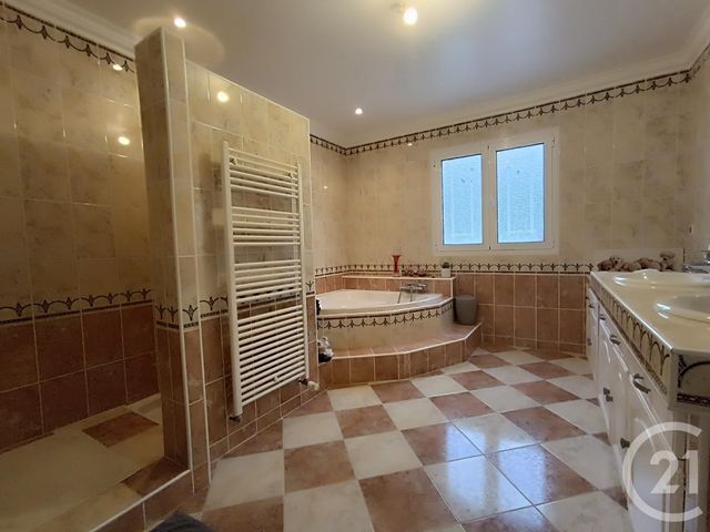 maison à vendre - 8 pièces - 213.0 m2 - BOULAZAC ISLE MANOIRE - 24 - AQUITAINE - Century 21 Mazaudon Immobilier