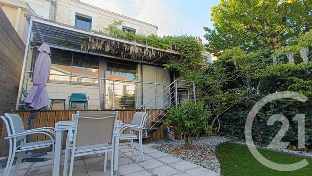 maison à vendre - 5 pièces - 108.2 m2 - PERIGUEUX - 24 - AQUITAINE - Century 21 Mazaudon Immobilier