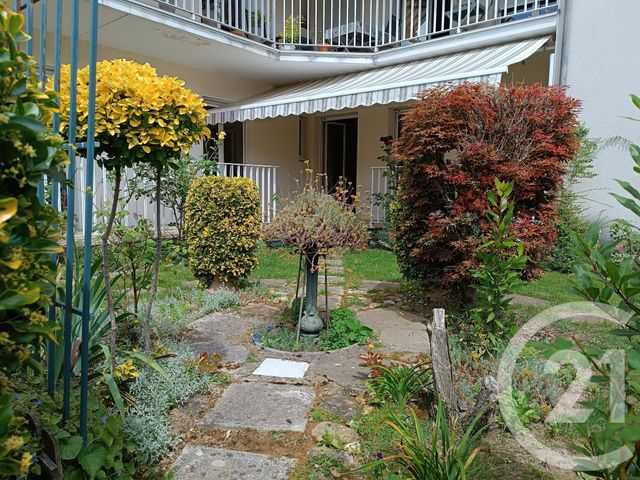 Appartement F5 à vendre - 5 pièces - 112.01 m2 - PERIGUEUX - 24 - AQUITAINE - Century 21 Mazaudon Immobilier