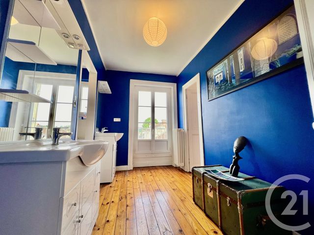 Afficher la photo en grand maison à vendre - 8 pièces - 203.0 m2 - PERIGUEUX - 24 - AQUITAINE - Century 21 Mazaudon Immobilier