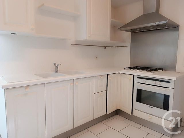 maison à louer - 5 pièces - 168.0 m2 - PERIGUEUX - 24 - AQUITAINE - Century 21 Mazaudon Immobilier