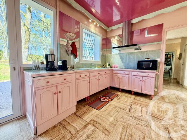 maison à vendre - 8 pièces - 215.5 m2 - SANILHAC - 24 - AQUITAINE - Century 21 Mazaudon Immobilier